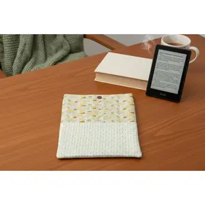 Quilted Tablet Sleeve or Book Sleeve Snap Closure Exterior Pockets - Fleur Nouveau Collection - Handmade - Small - 7" x 9" - Kindle Cozy - iPad Mini Cozy - Book Cozy