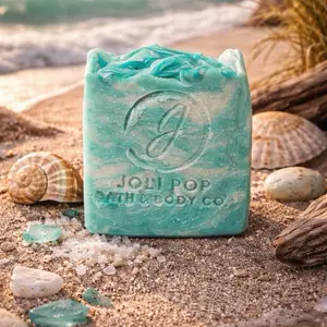 Joli Pop Bath & Body Co. Silver Lagoon Clean Coastal Smoothly Masculine Beachwood Scented Soap with Kaolin Clay & Mica - Body Care