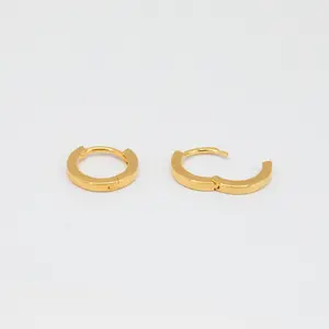 Huggie Hoops