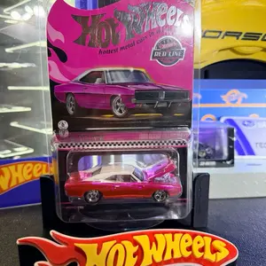 Hotwheel RLC 1969 Dodge Challenger R/T