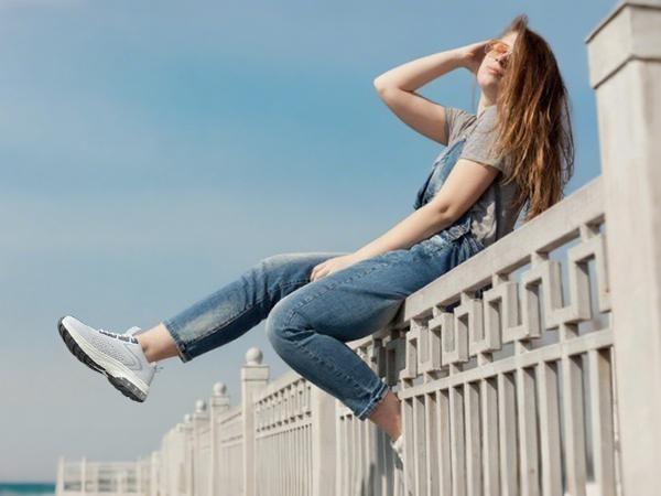 AOV Womens Wide Toe Box Walking Shoes Casual shoes Arch Support Plantar Fasciitis Running Tennis Sneakers Training Shoes