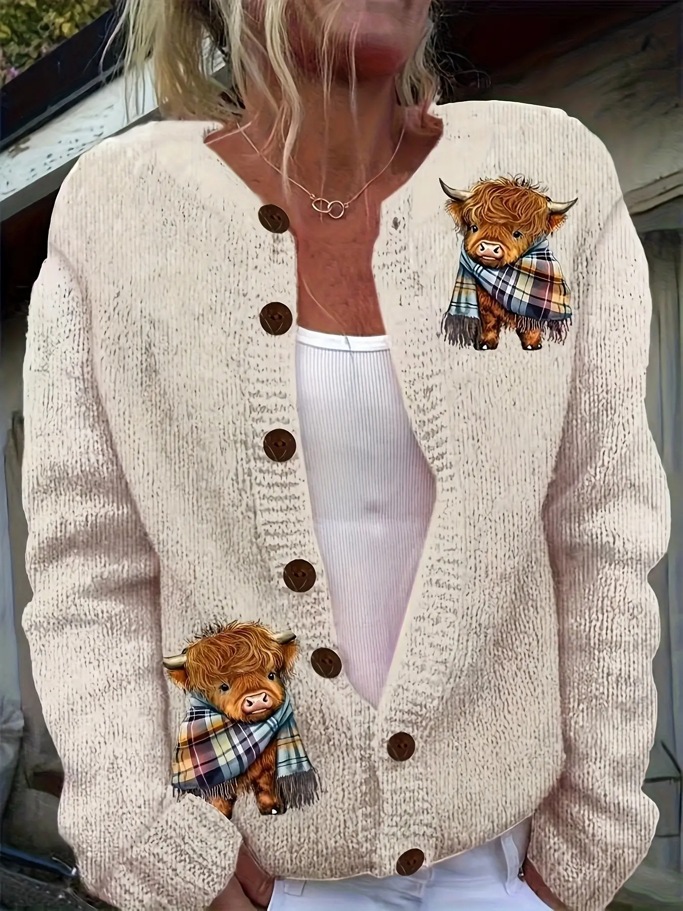 Women's Fall Winter New Arrival Cow Print Breathable Fabric Elegant Fashion Retro Pattern Round Neck Cardigan Sweater, Soft and Stylish Womenswear Knitwear