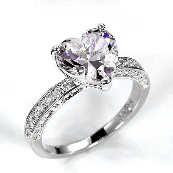 18k White Gold Plated CZ Heart Ring (Nikki)