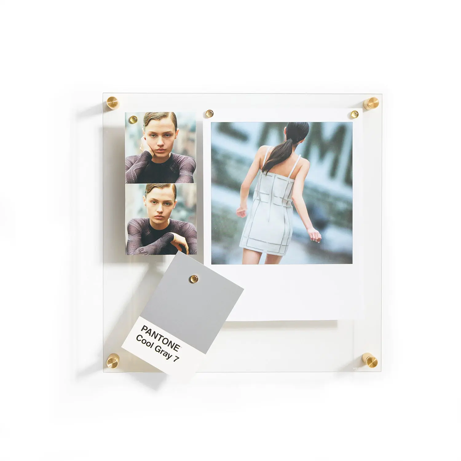 14" x 14" Easy Change Float Frame + Magnets