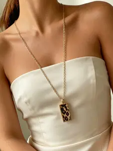 Vintage Leopard Print Rectangular Pendant Long Necklace, Fashionable Chain, Trendy Women's Collarbone Chain