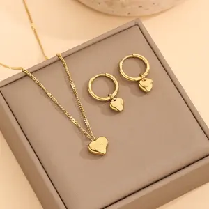 Korean Love Earrings Necklace Set Fashion Elegant Temperament Titanium Two-Piece Jewelry Set with Heart Design