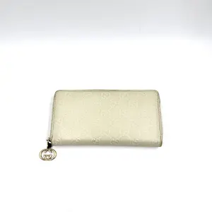 Pre-owned GUCCI AS SHOWN Clutches & Wristlets HZ 3123 Interlocking Wallet 26.04.10