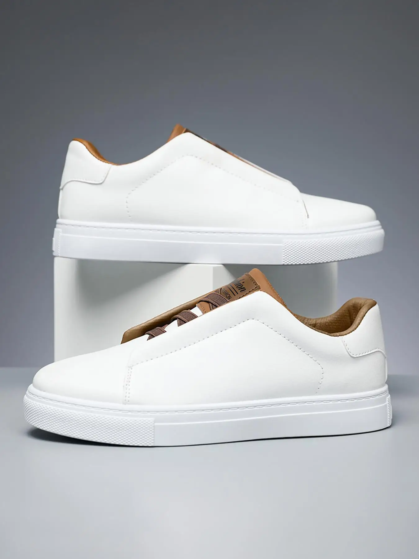 Men's Solid Color Lace Up Low Top Sneakers, Casual Comfortable Sports Shoes for Outdoor Walking Jogging Traveling, Breathable Non-slip Sneakers