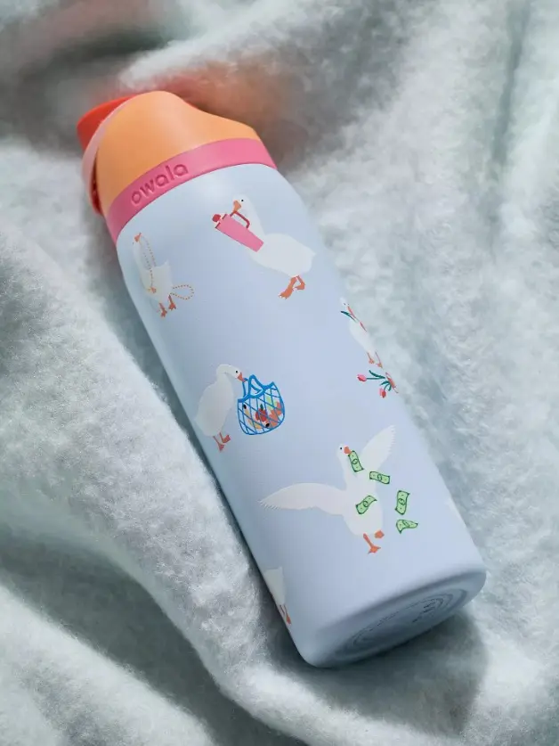 Owala UO Exclusive Silly Goose FreeSip 32 oz Water Bottle