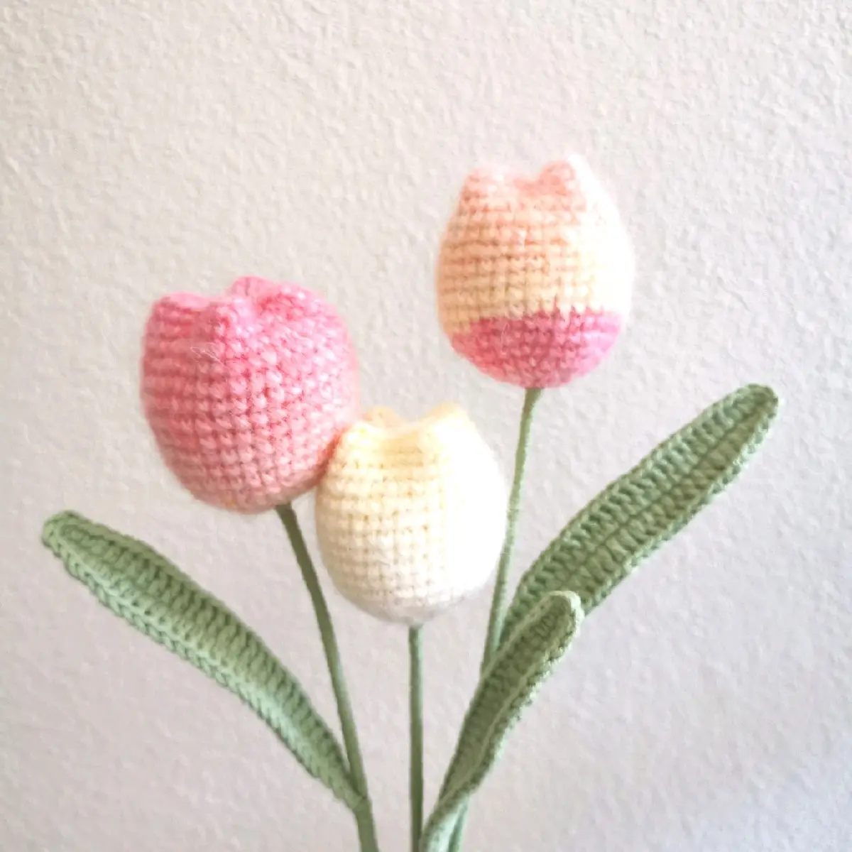Dq&Dq +crochet turlipcrochet flower+crochet tulip +bouquet+forever flower+birthday gift+ Housewarming Present+graduation gift+Gift for Friends and Family