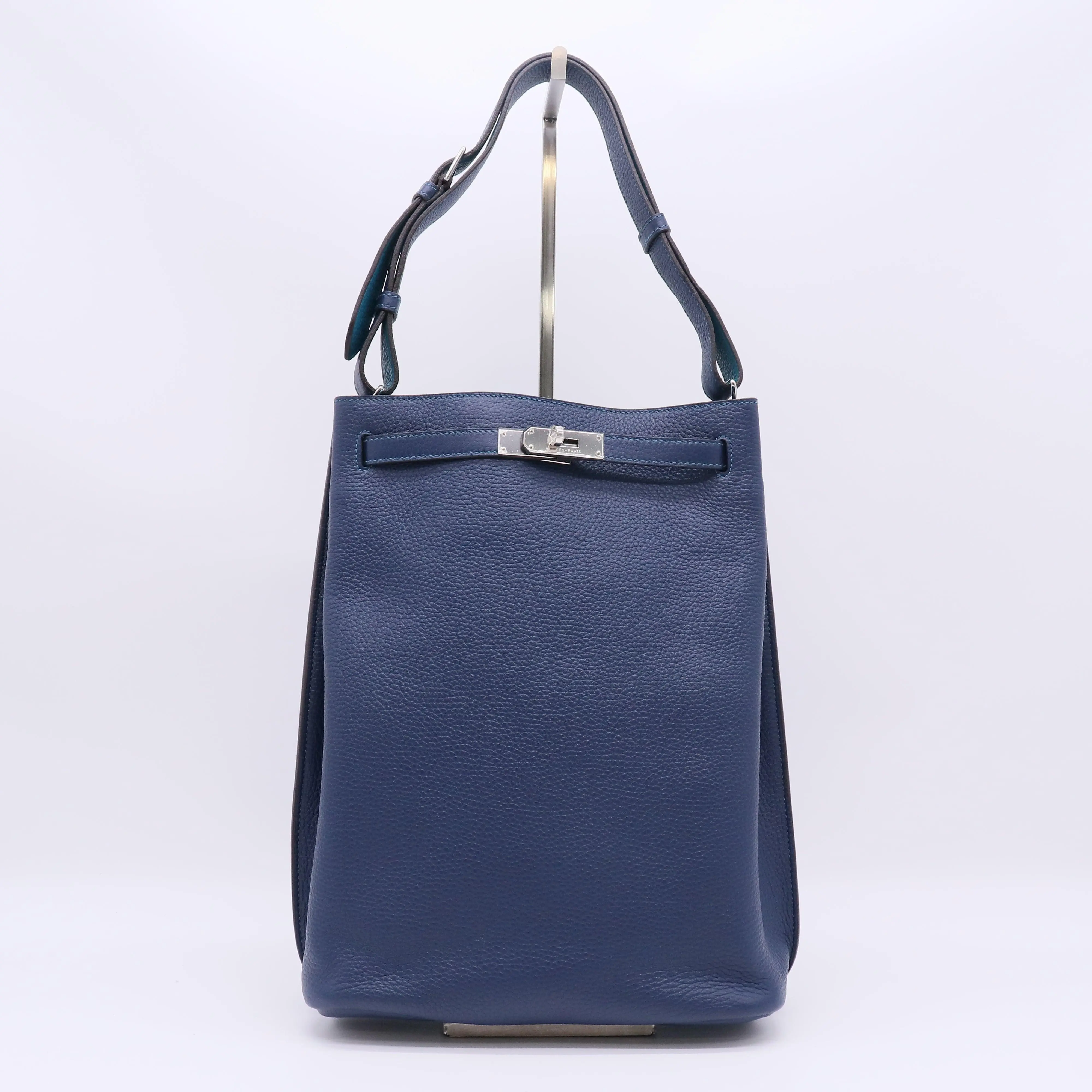 Pre-owned HERMÈS Leather Shoulder Bags Hermes So Kelly 26 shoulder bag B23484