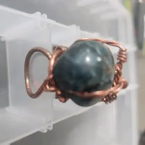 Blue Apatite Crystal Ring - Elegant Design with Unique Blue Apatite Stone - Ideal for Any Occasion