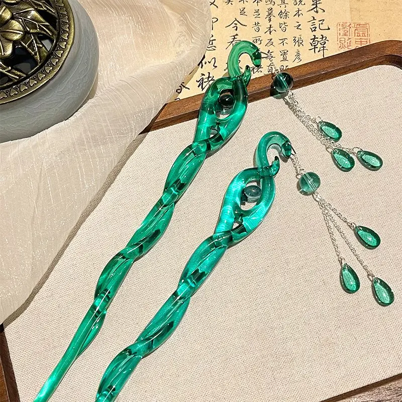 Women's 2PCS Biomimetic Green Snake Acrylic Hair Pins - Transparent-Green Elegant Hair Accessories for Everyday Summer Beach Outings