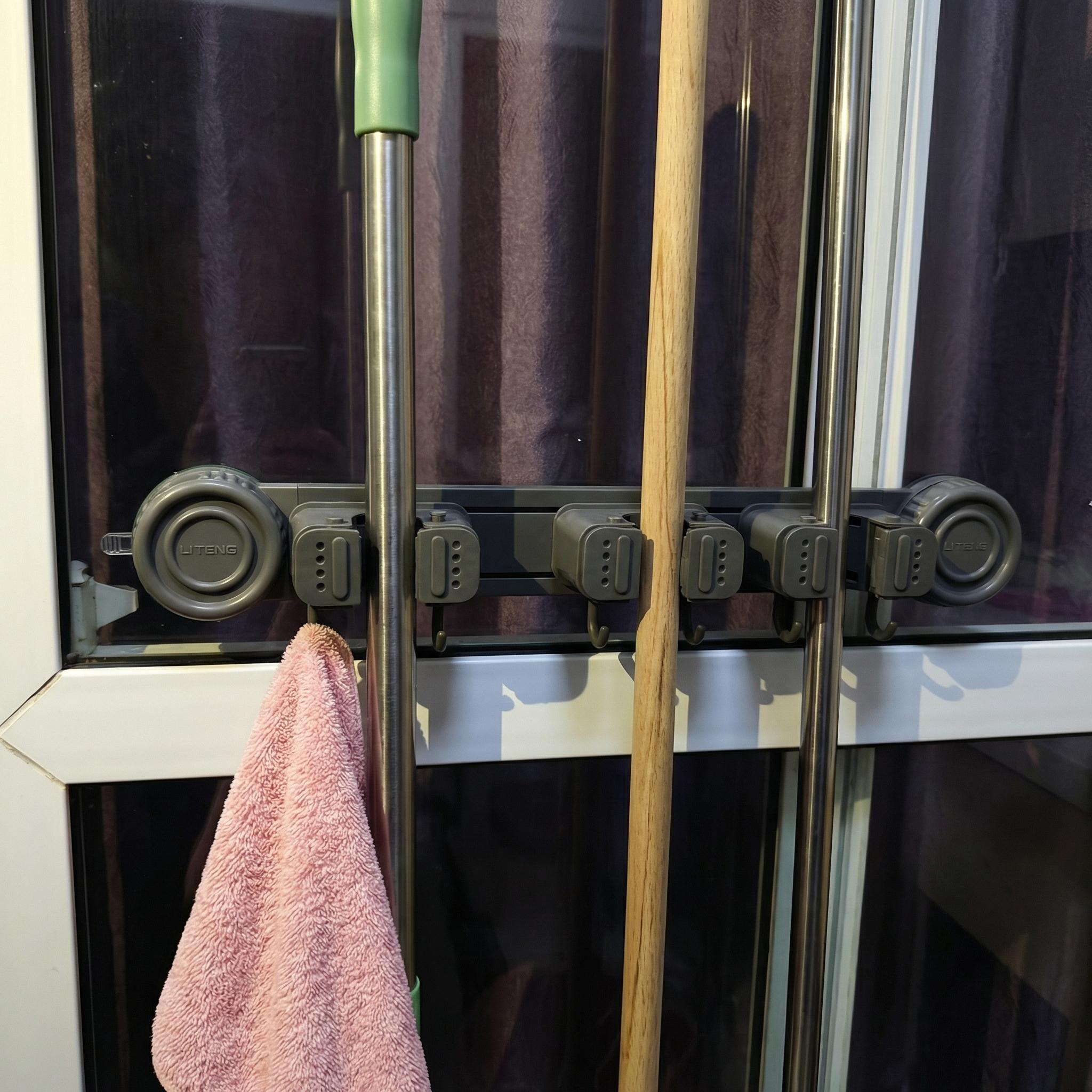 No Drill Suction Cup Mop Holder, Heavy Duty 10KG Space Aluminum Broom Organizer with Hooks, Wall Mounted Damage-Free Storage Rack for Bathroom Kitchen Laundry Room