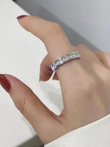 1pc Fashion Titanium Cubic Synthetic Zirconia Ring - Luxurious Modern Design for Engagement, Wedding, Anniversary, Valentine's Gift, Elegant Accessory, Highquality Craftsmanship, Durable Ring for Men & Women