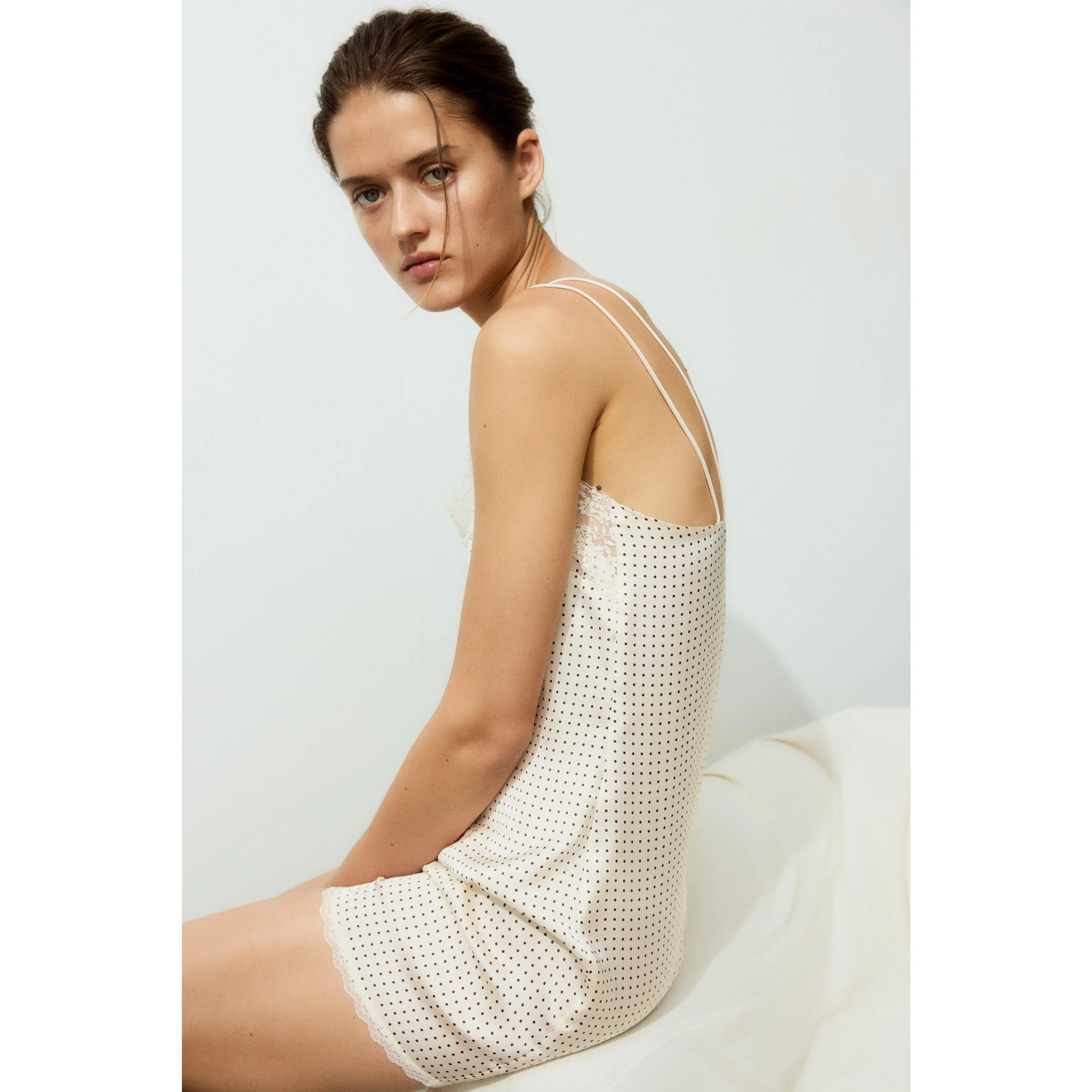H&M Lace-trimmed satin nightslip