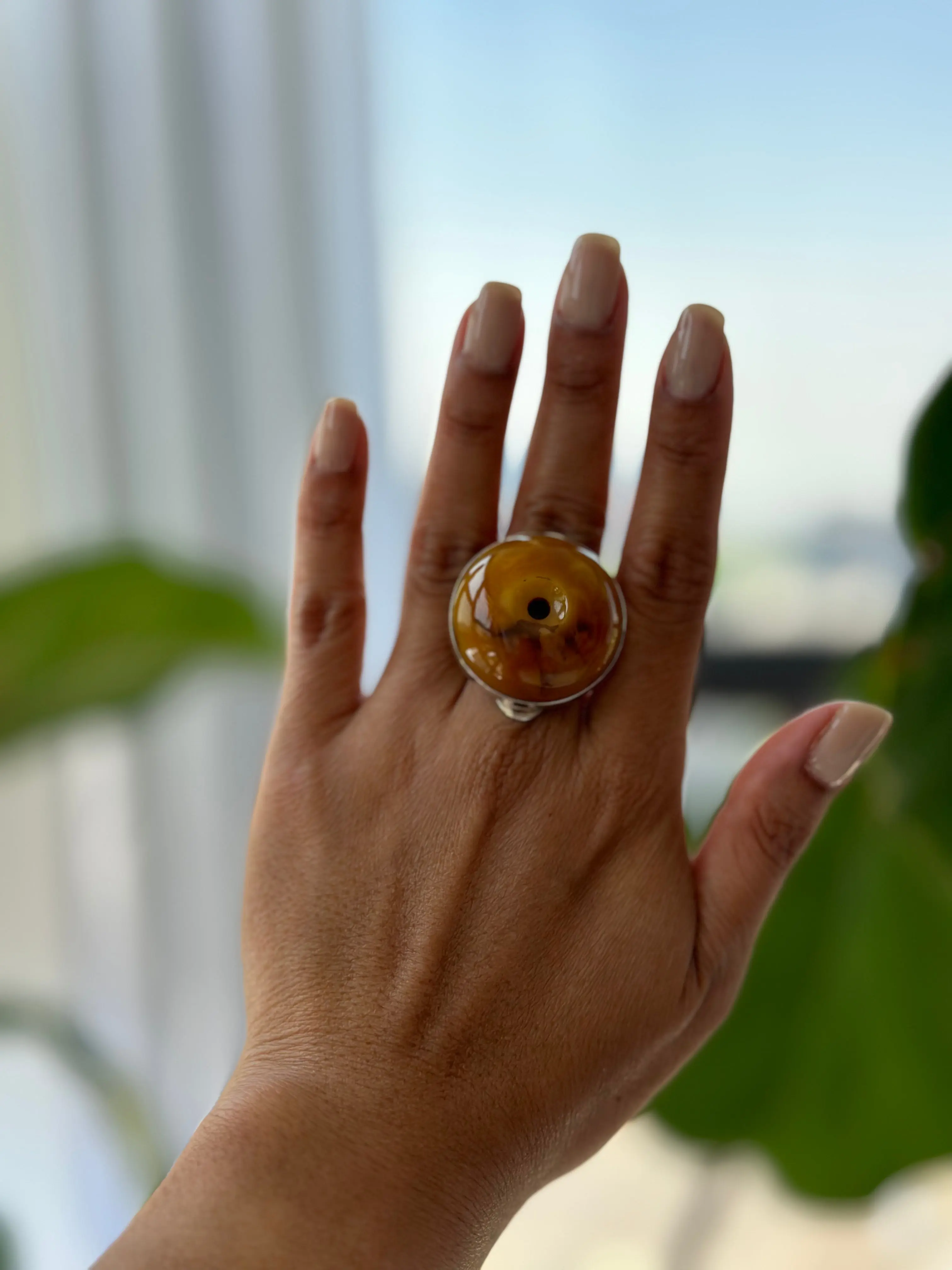 AFRICAN AMBER ROUND RING
