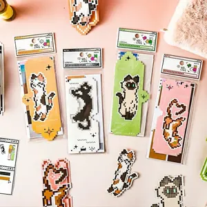 DIY Little Kitten Bookmark Adorable Pixel Art Cat Design for Book Lovers & Craft Enthusiasts Versatile Use Crafting Material