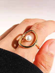 Fashionable Copper Plated Real Gold Small Art Abstract Pearl Embellished Ring Hollow Curve Joint Ring for Women