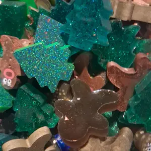 a very sweet Christmas homemade epoxy decoration