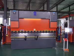 130T/3200mm orange-gray bending machine is equipped with the DA58T system with 4 + 1 axes