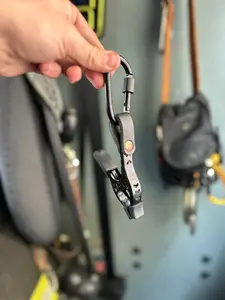 Locking Carabiner Glove Clip - Door Chock - black