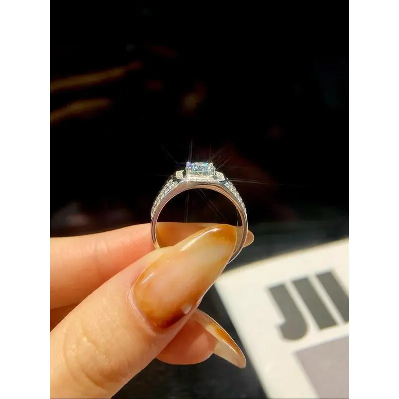 925 Sterling Silver Men's Elegant Synthetic Moissanite Ring, Solitaire Ring, Exquisite Trendy Engagement Ring, Fashionable Jewelry Accessories for Men As Wedding Gift 925 Sterling Silver Men's Elegant Synthetic Moissanite Ring, Solitaire Ring, Exquisite Trendy Engagement Ring, Fashionable Jewelry Accessories for Men As Wedding Gift