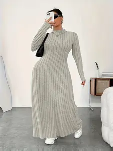 Women's Elegant Plus Size Fitted Dress, Casual Long Sleeve A-Line Maxi Dress with Pockets, Perfect for Fall & Winter, Womenswear