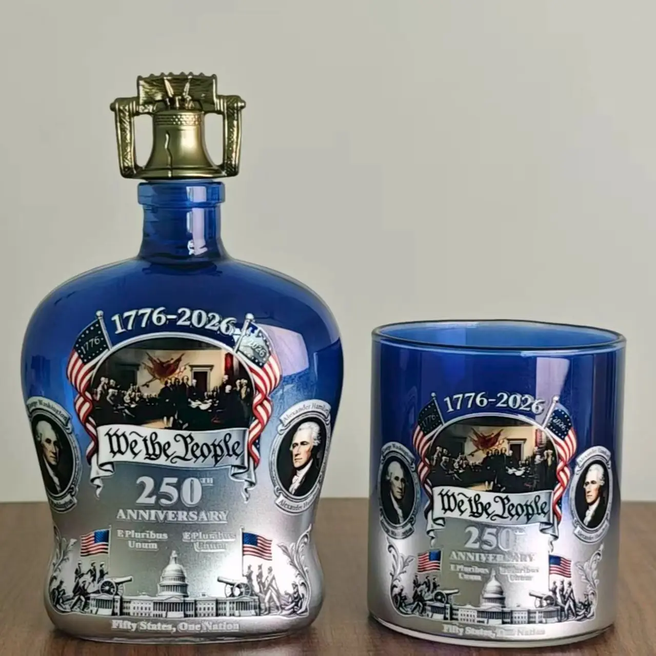 Vintage Style 250th Anniversary 'we the People' Glass Whiskey Bottle, Exquisite Home Bar Decorative Ornament, Perfect for Collectors