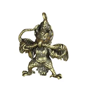 Golden Eagle Brass Keychain Pendant, Vintage Bag Charm, Retro Style Accessory, Perfect for Backpacks and Handbags