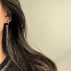 Surgical steel chain tassel earrings. kpop fashion. y2k fashion.hypoallergenic steel earrings.aesthetic earrings