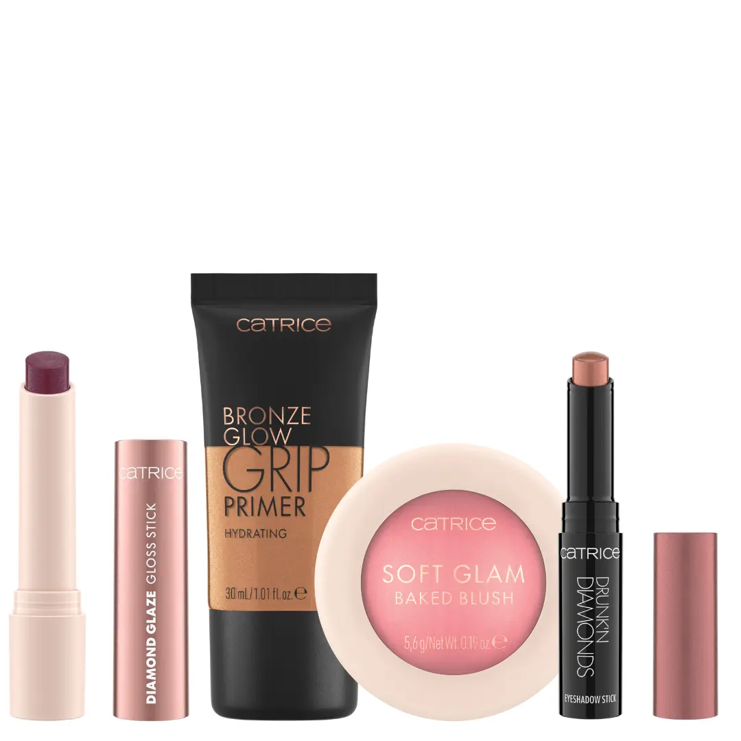 Lipstick Shade 50, Blush Shade 40, Eyeshadow 20