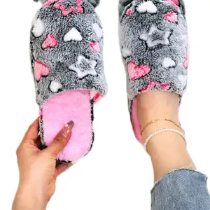 Star & Heart Pattern Slippers - Casual Slip On Plush Lined Shoes for Women, Comfortable Indoor Ho Footwearme Slippers, Elegant Design - Girl