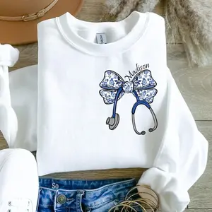 [CUSTOM] Minimalist Nurse Gildan Sweatshirt, Cute Medical Crewneck for RN Staff, Aesthetic Nursing School Grad, Healthcare Worker Appreciation Gift