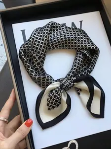 1pc Women's Square Scarf Silk Satin Plaid, Versatile Headscarf and Hair Accessory, Perfect for Autumn Winter Vacation and Daily Style