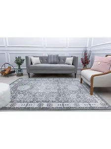Rugs America RA30979 5 ft. 3 in. x 7 ft. Harper HY60H Ice Cube Silver Abstract Vintage Gray Area Rug