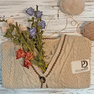 Women Stars Embroidery Beige Cardigan, Open Front V-Neck Sweater for Christmas Thanksgiving Gift, Long Sleeve Casual Knitwear, Baggy Cotton