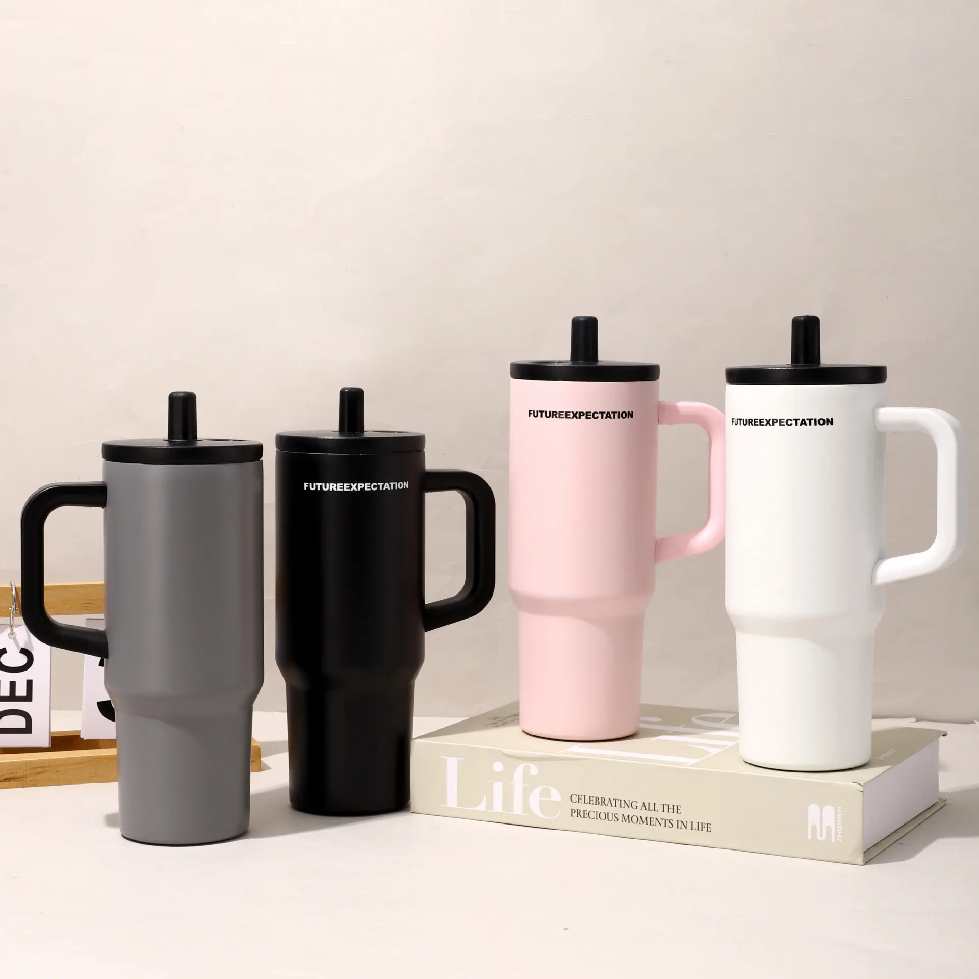316 stainless steel insulated drum with straw, 710ml leak proof travel cup for hot and cold beverages, outdoor vacuum bottle with handle - suitable for car cup holders, ideal for coffee, juice, and tea