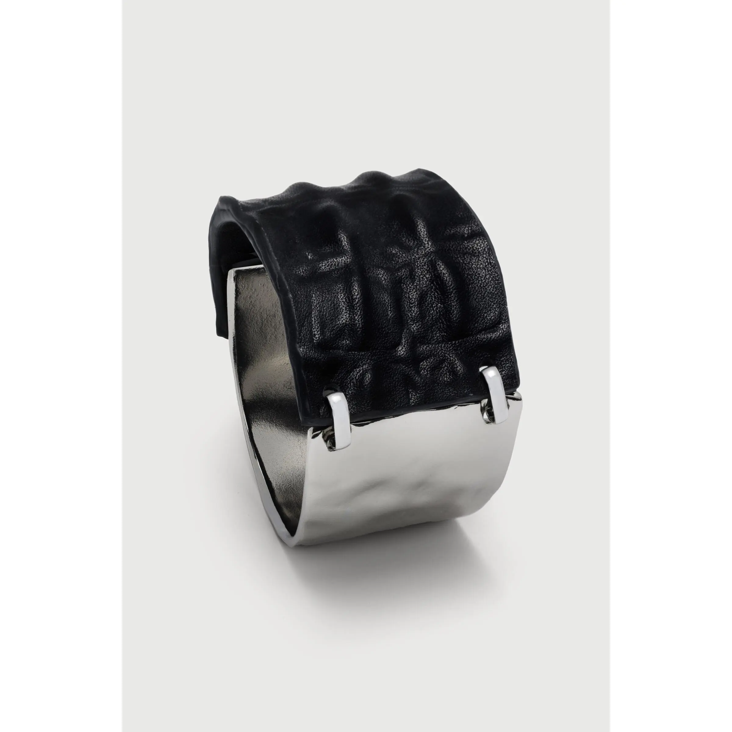 Wild Ways Metal Leather Hook Bracelet