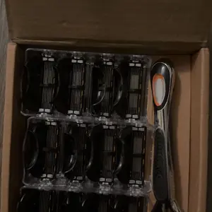 Men's manual shaver kit, blade material is safe and rust proof, easy to use and replace, high-quality material can be washed with water as a whole, classic men's shaving tool, Shaving Products