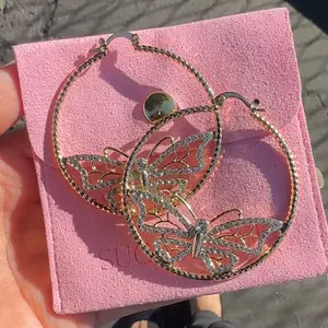 Mia Butterfly Hoop Earrings - Women's Butterfly Earrings