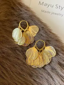 Elegant Ginkgo Leaf Design Copper Earrings, Lightweight Metal Hoops for Daily Wear, Perfect for Casual & Vacation
