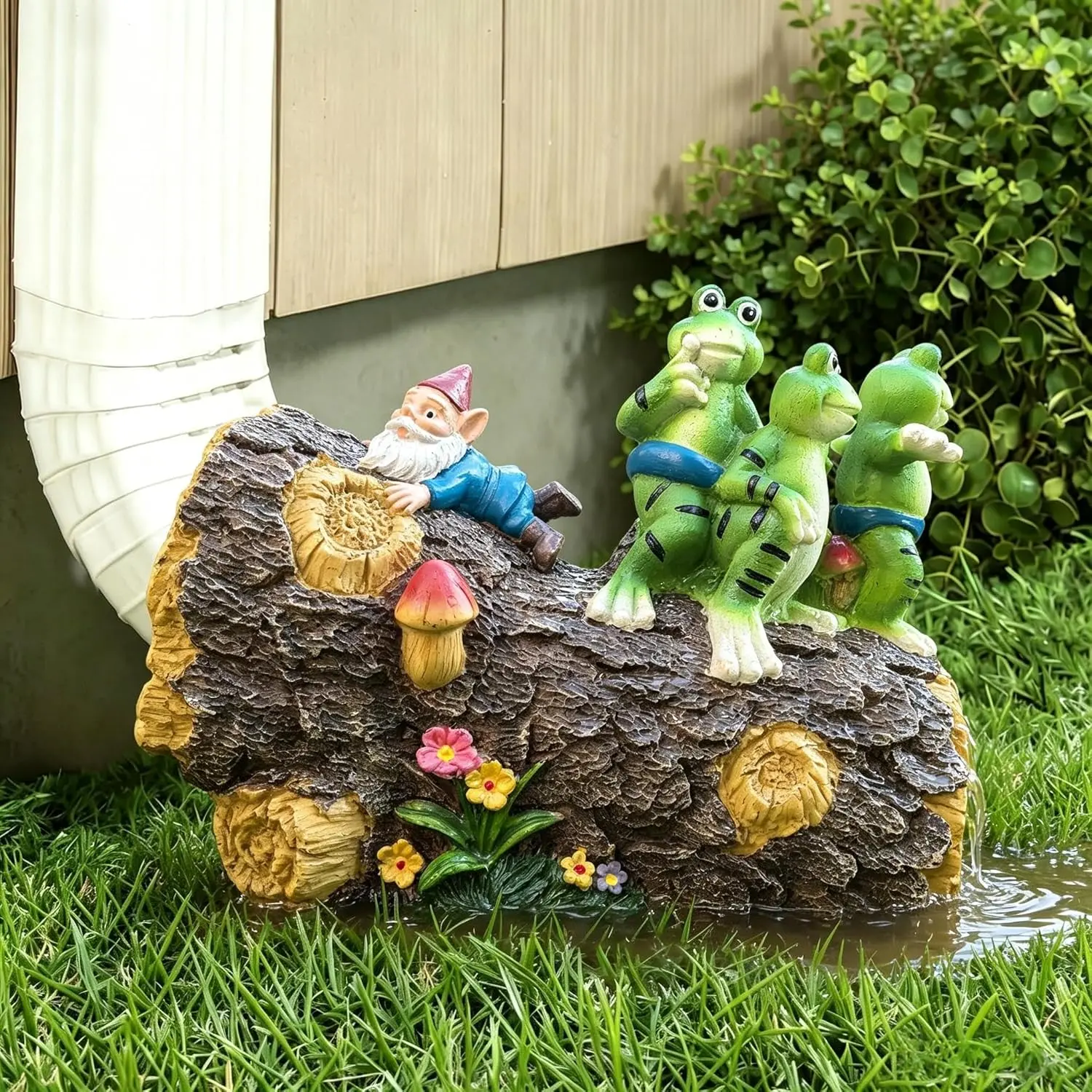 Decorative Gutter Downspout Extensions Statue,3" x 4" Downspout Extension Sculpture,Gnomes and Frog Decorative Rain Gutter Downspout Extension Figurine Decor Sculpture for Lawn Yard