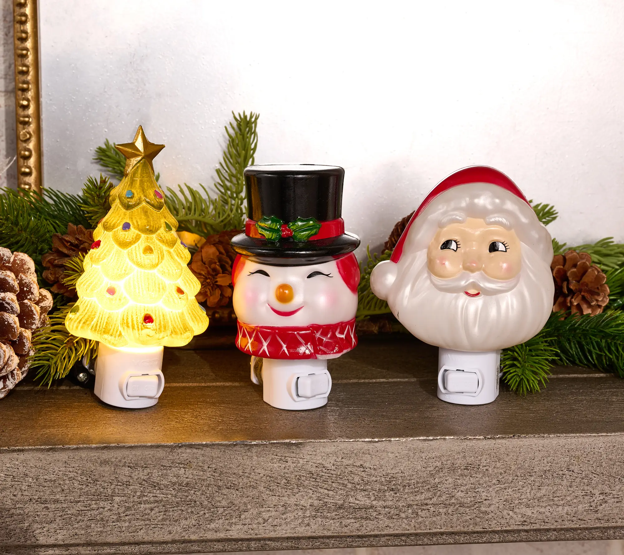Mr. Christmas Set of 3 Shatterproof Holiday Night Lights Room Decor Decorations Supplies Glow In The Dark