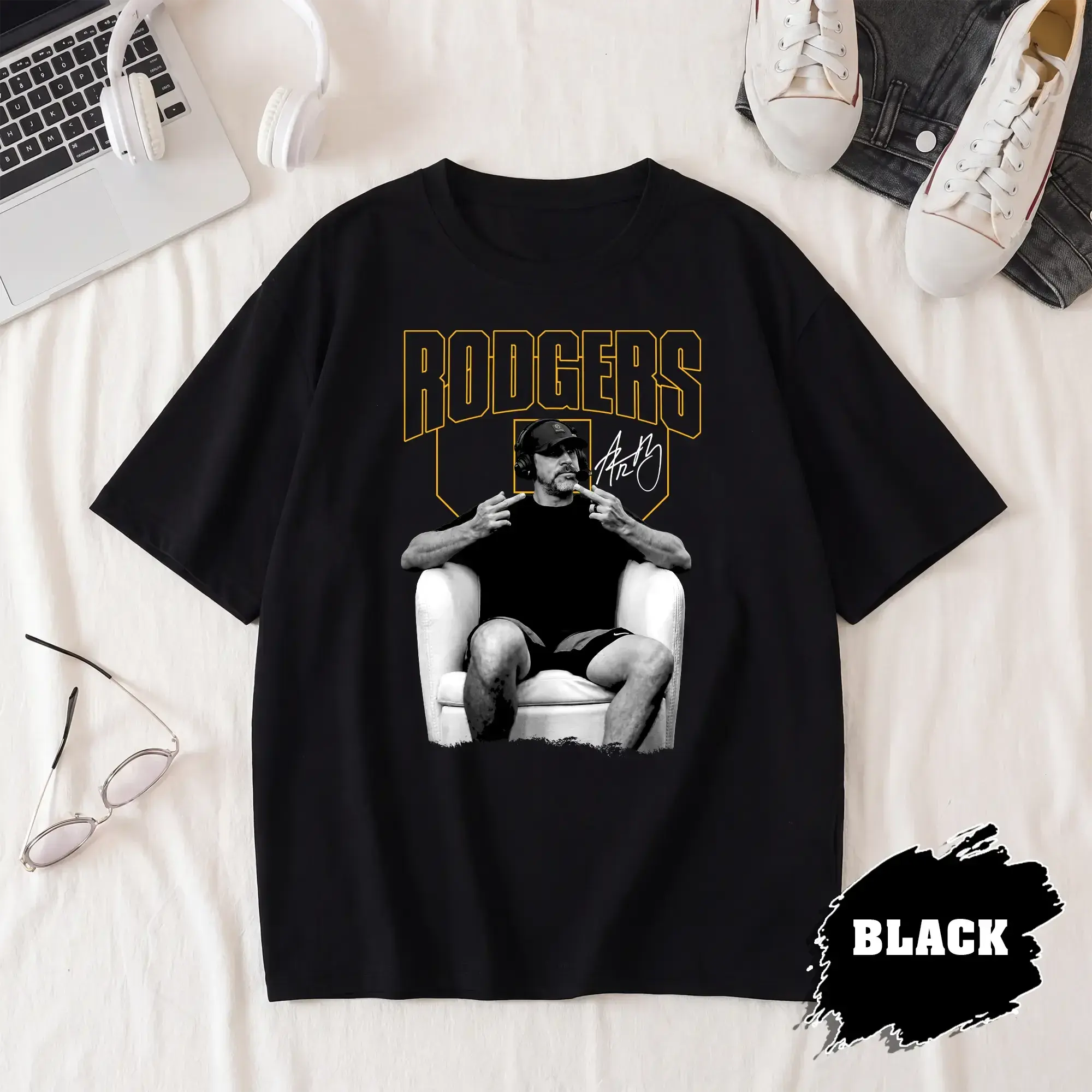 Aaron Rodgers Middle Finger T-Shirt, Sweatshirt