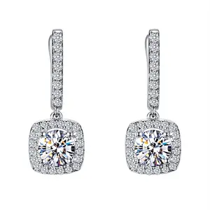 Dazzling earrings, exquisite ladies' micro-set zirconia earrings, versatile ear studs set with diamonds, full-diamond zirconia earrings, ideal for daily wear as a gift for women. high quality fashion accessory