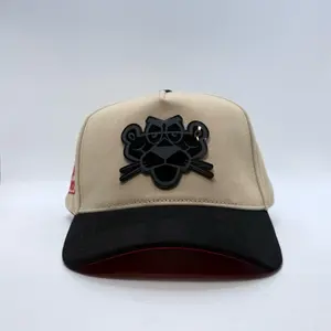 Gorra Snapback Panthera Premium Placa Negra Visera de Gamuza Hat