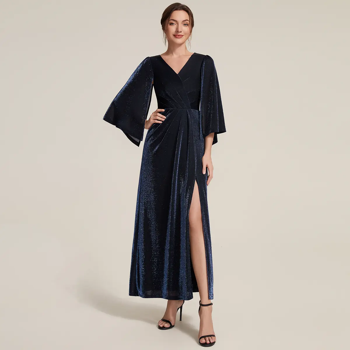 Ever-Pretty 2026 New Trend Lurex Mesh Cape Sleeve Sheath Mother of the Bride Dress – Sparkly Metallic Finish & Elegant Fit for Formal Wedding & Evening Gala EM02832