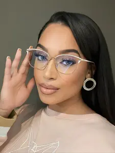 Elegant Simple Metal Cat Eye Glasses for Women, Perfect Gift for Her, Casual Everyday Eyewear for All Seasons, Stylish Accessory for Students and Friends, High Quality Eyewear