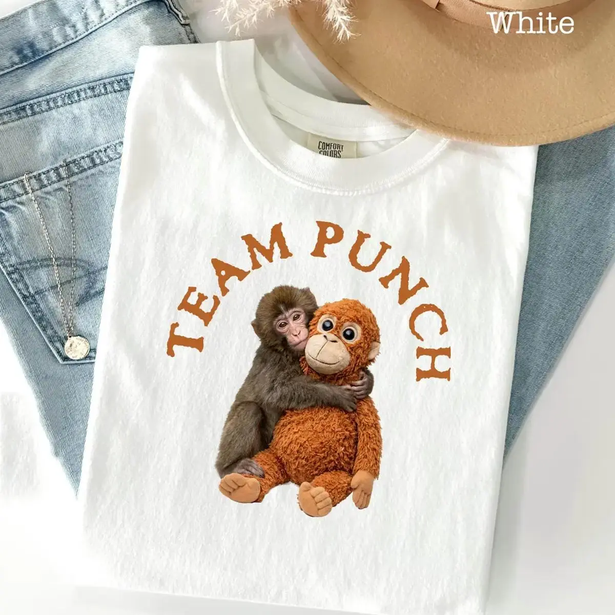 Women's Graphic T-Shirt - Cute Cartoon Monkey Punch Design Crewneck Shortsleeve Tee, Casual Comfy Cotton Top, Funny Print Shirt for Everyday Streetwear & Gifting, Casual Comfy Shirt